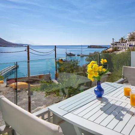 Hotel apartamentowy Molos