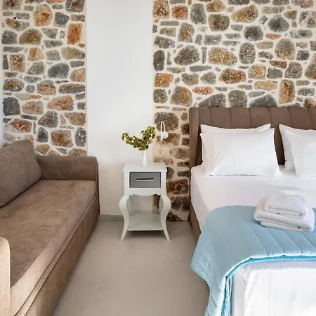 Molos * Loutro