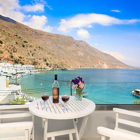 Lägenhetshotell Molos Loutro